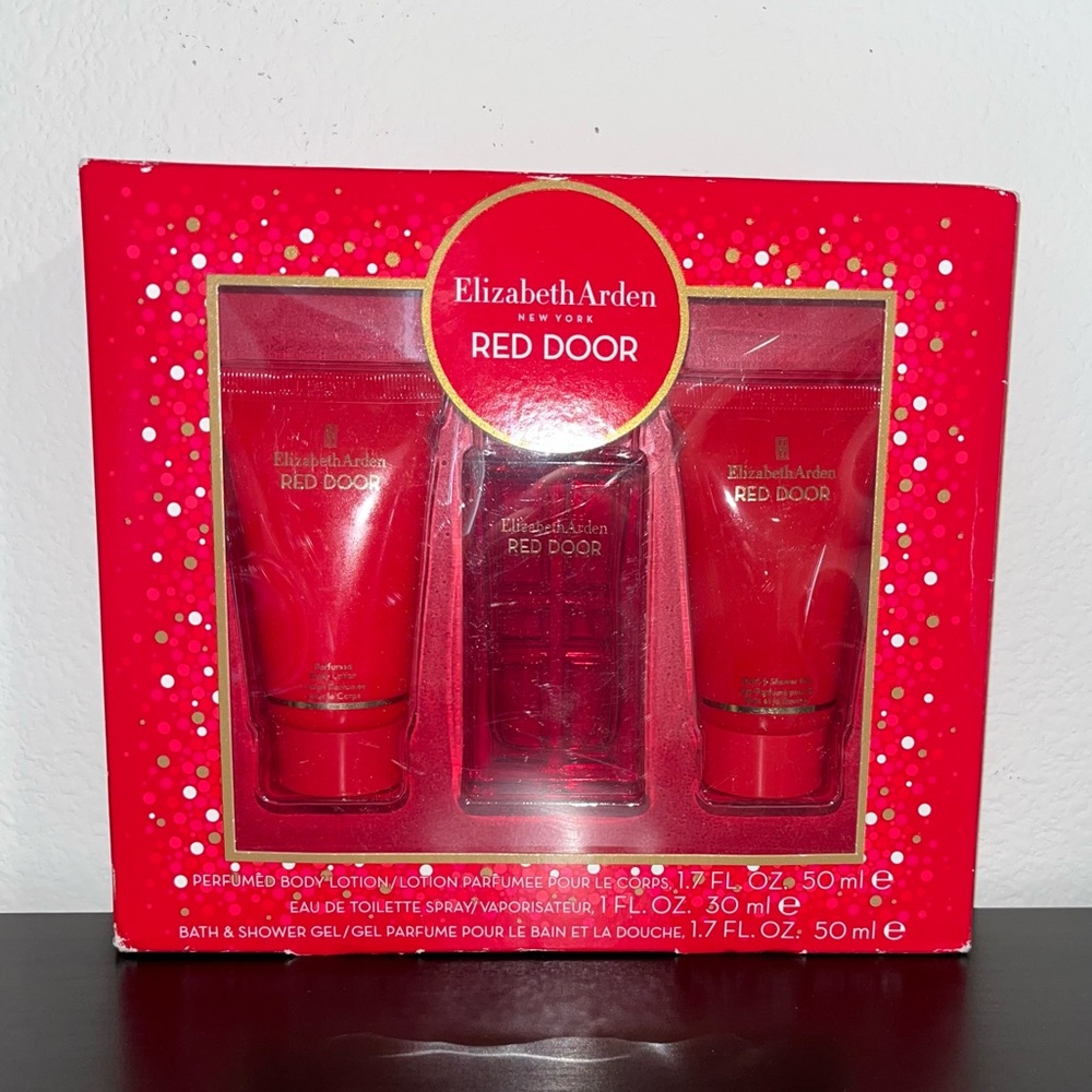 Elizabeth Arden New York Red Door Gift Set bath & shower gel perfume body lotion